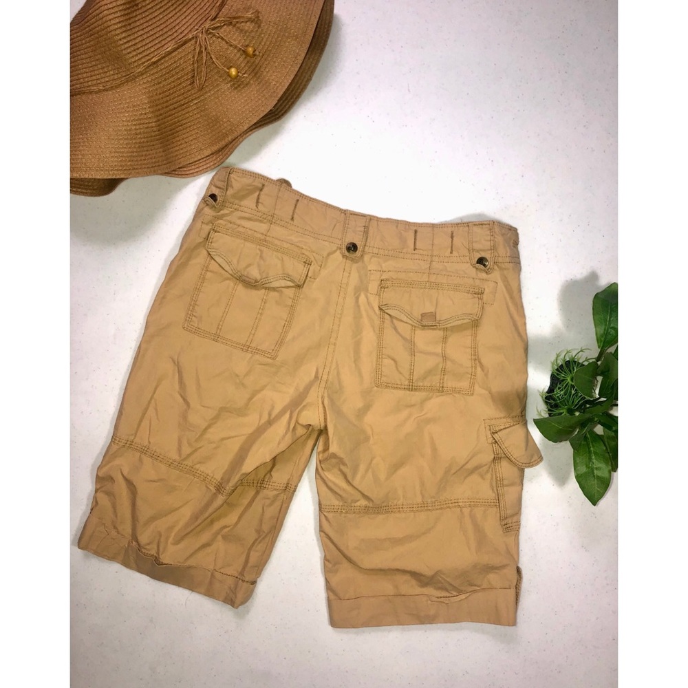 Cargo Capri pants
